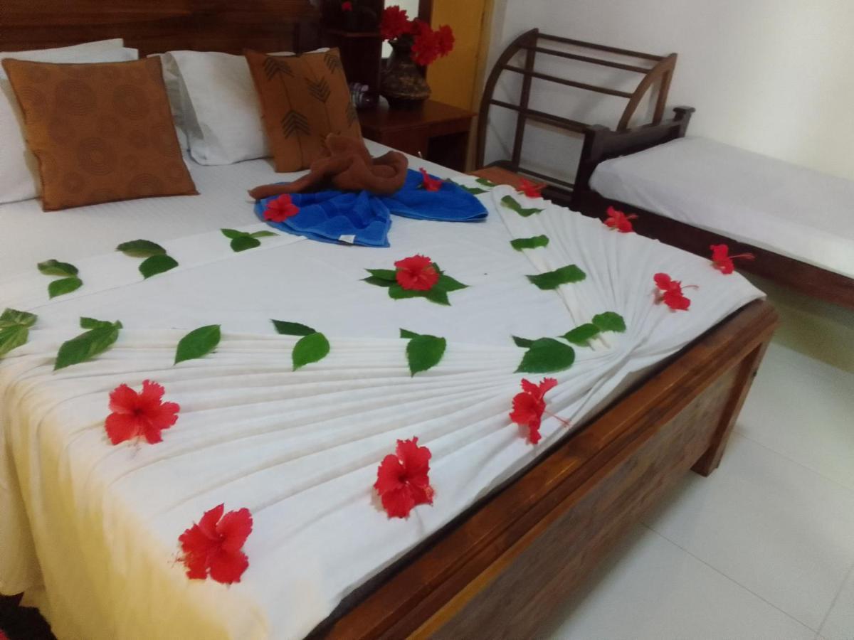 Sigiriya Village Home Stay & Private Room Екстер'єр фото