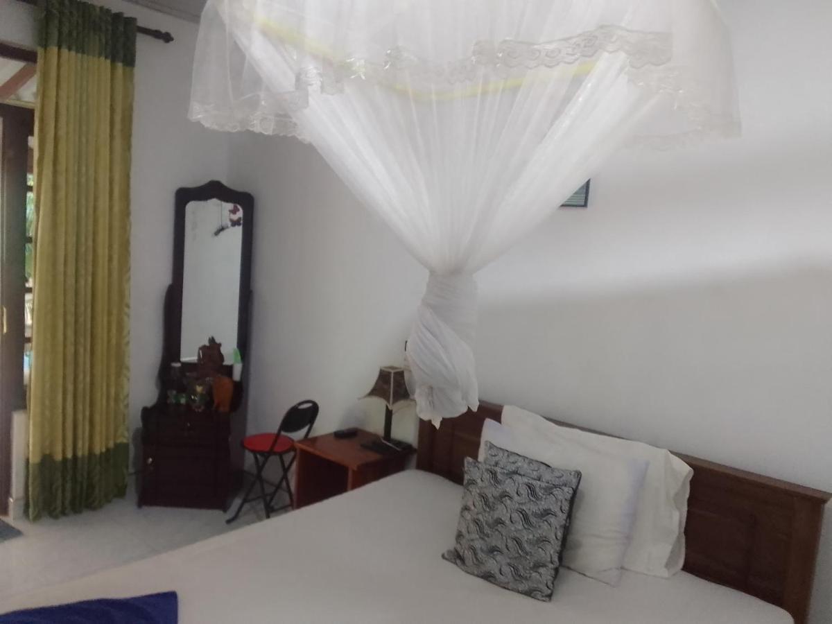 Sigiriya Village Home Stay & Private Room Екстер'єр фото