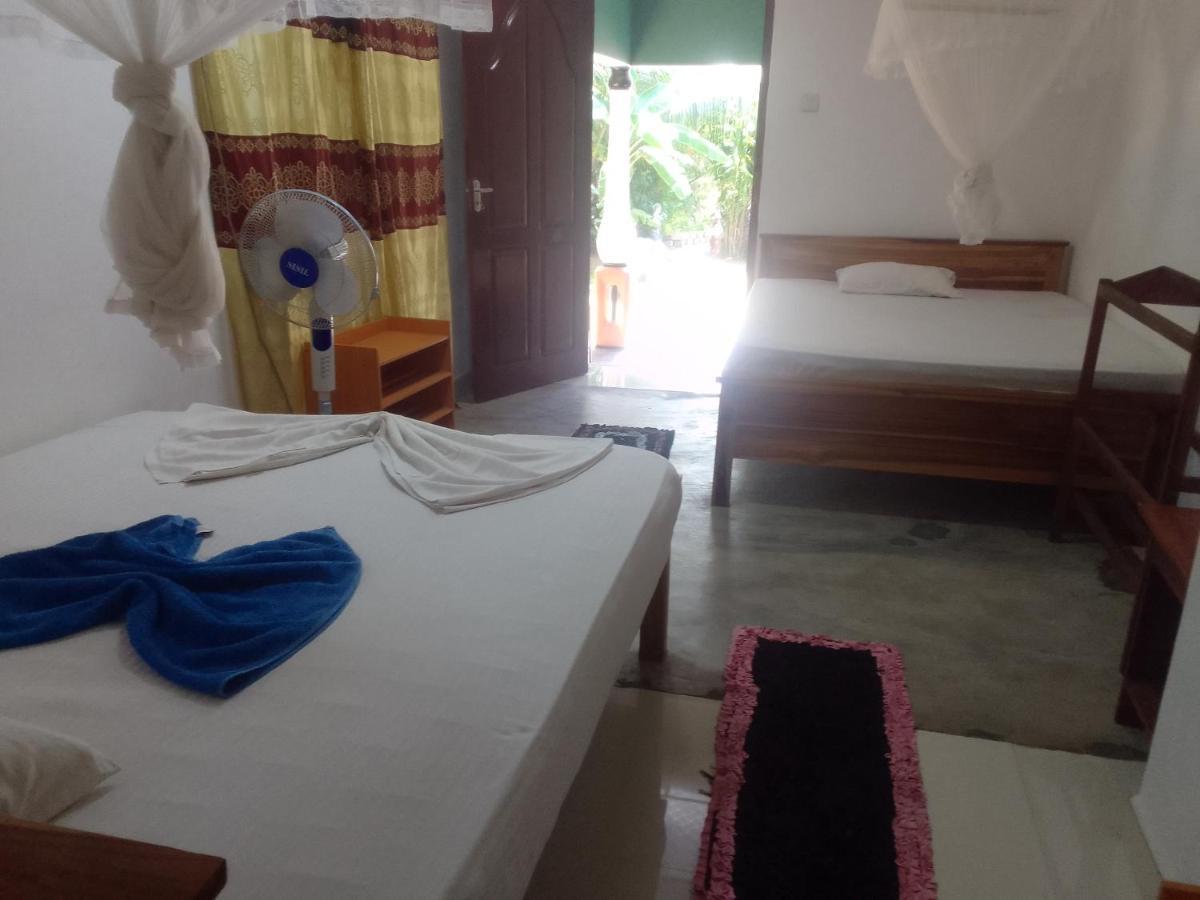 Sigiriya Village Home Stay & Private Room Екстер'єр фото